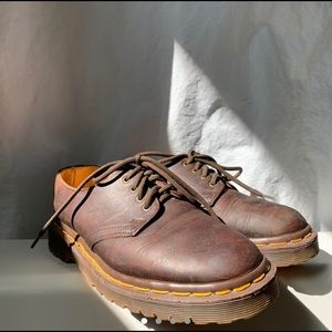 Doc Martens aged- brown oxfords.